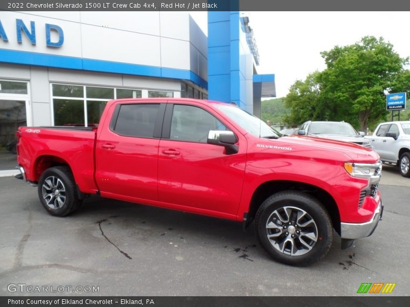 Red Hot / Jet Black 2022 Chevrolet Silverado 1500 LT Crew Cab 4x4