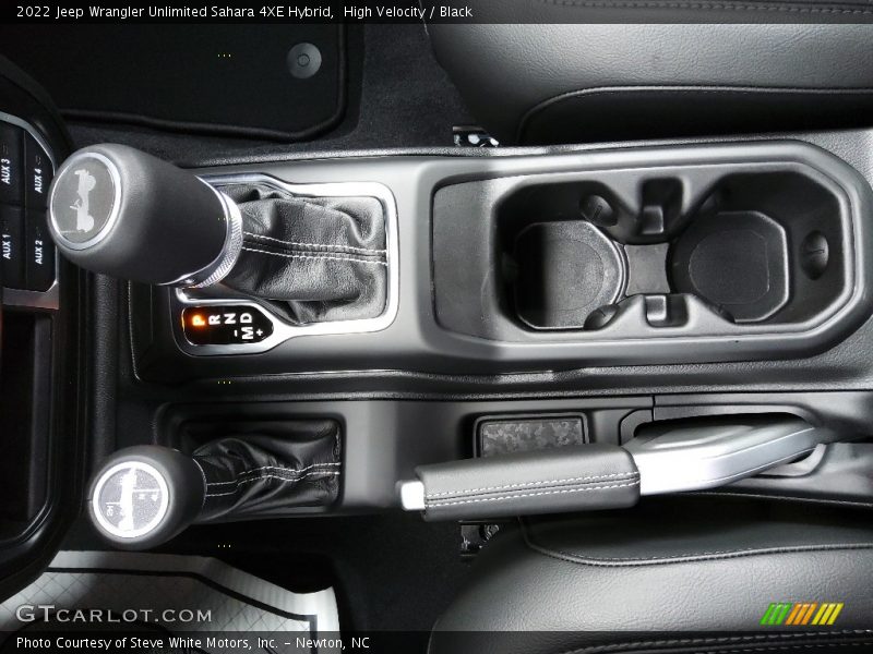  2022 Wrangler Unlimited Sahara 4XE Hybrid 8 Speed Automatic Shifter