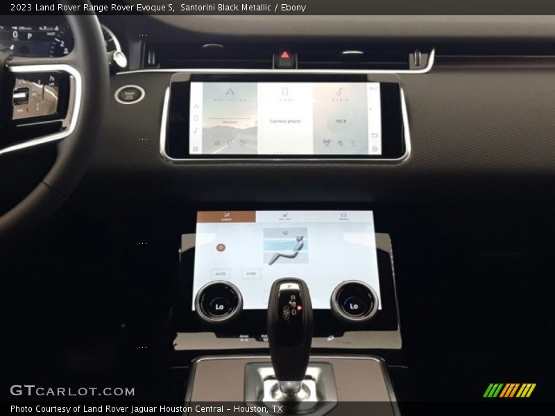 Controls of 2023 Range Rover Evoque S