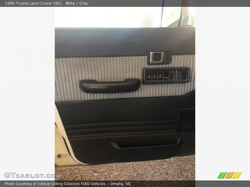 White / Gray 1988 Toyota Land Cruiser FJ62