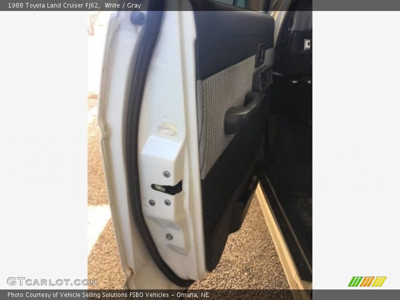 White / Gray 1988 Toyota Land Cruiser FJ62