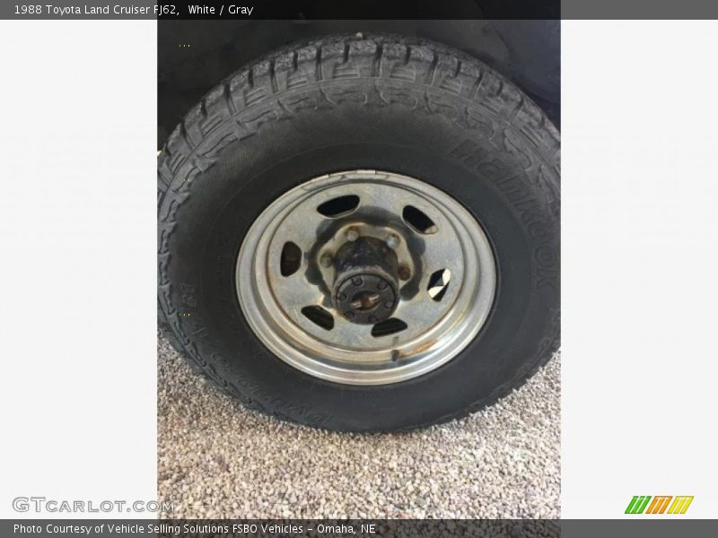 White / Gray 1988 Toyota Land Cruiser FJ62