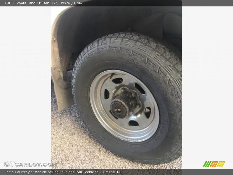 White / Gray 1988 Toyota Land Cruiser FJ62