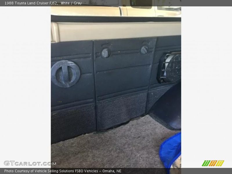 White / Gray 1988 Toyota Land Cruiser FJ62