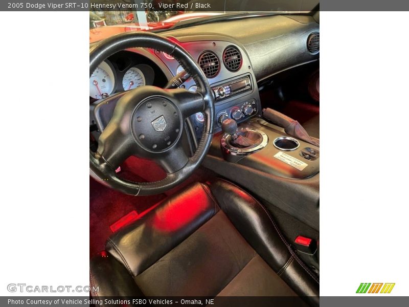 Viper Red / Black 2005 Dodge Viper SRT-10 Hennesy Venom 750