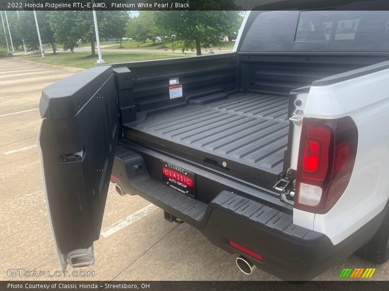 Platinum White Pearl / Black 2022 Honda Ridgeline RTL-E AWD