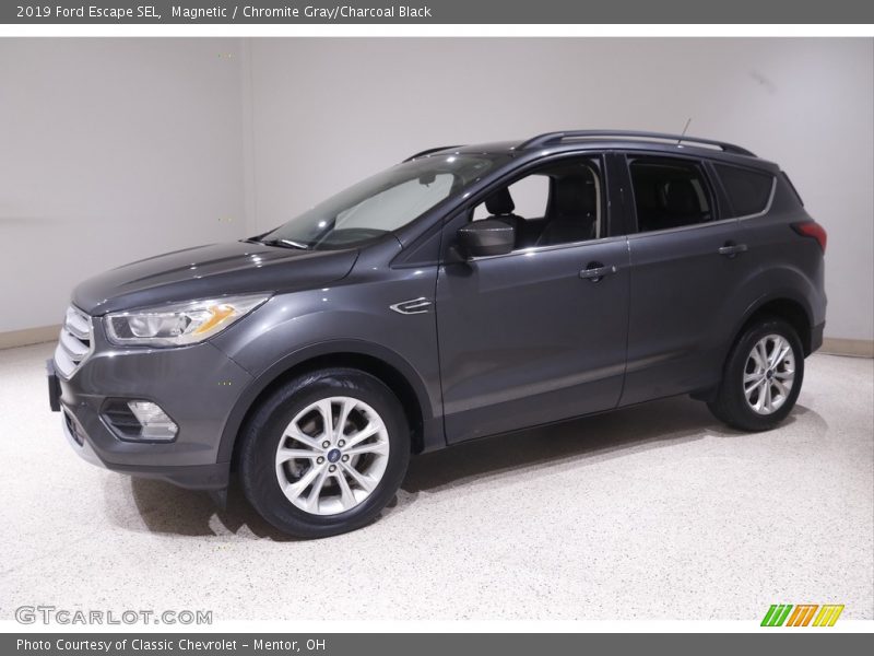 Magnetic / Chromite Gray/Charcoal Black 2019 Ford Escape SEL