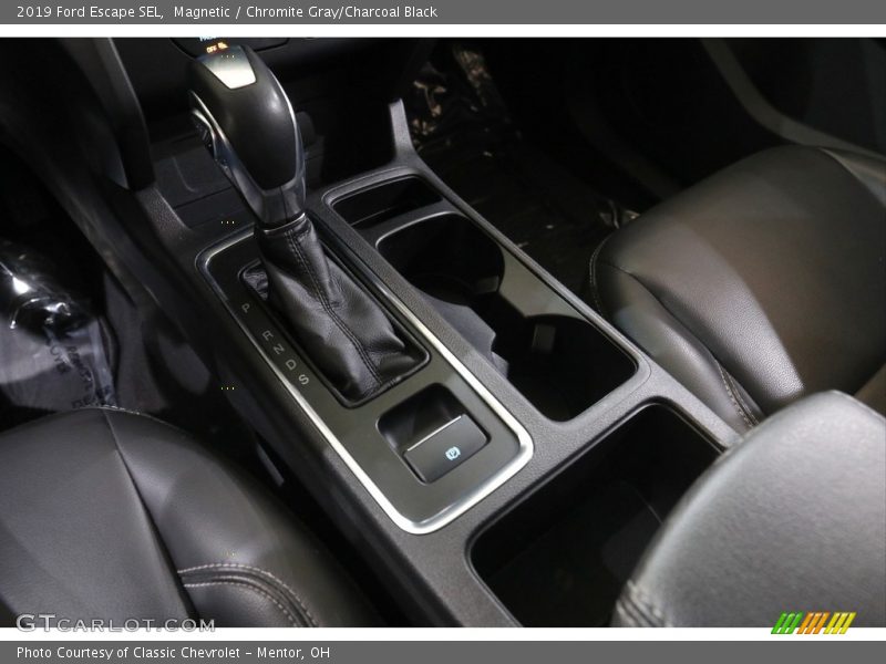 Magnetic / Chromite Gray/Charcoal Black 2019 Ford Escape SEL