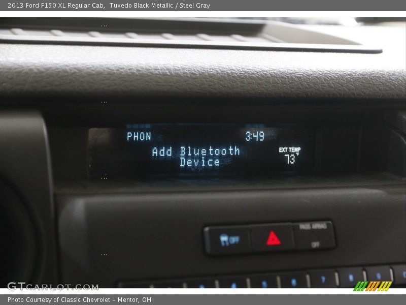 Tuxedo Black Metallic / Steel Gray 2013 Ford F150 XL Regular Cab