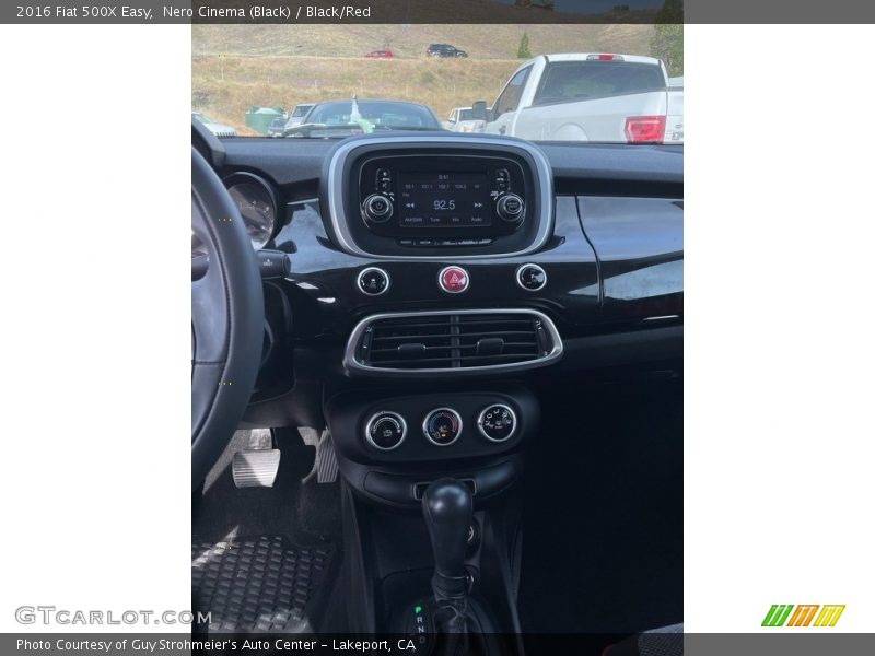 Nero Cinema (Black) / Black/Red 2016 Fiat 500X Easy