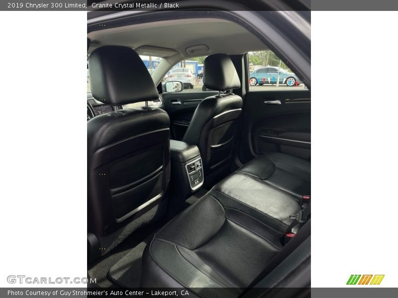 Granite Crystal Metallic / Black 2019 Chrysler 300 Limited
