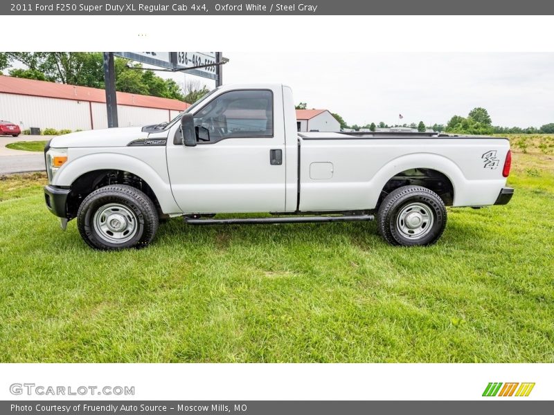 Oxford White / Steel Gray 2011 Ford F250 Super Duty XL Regular Cab 4x4