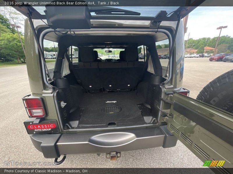 Tank / Black 2016 Jeep Wrangler Unlimited Black Bear Edition 4x4