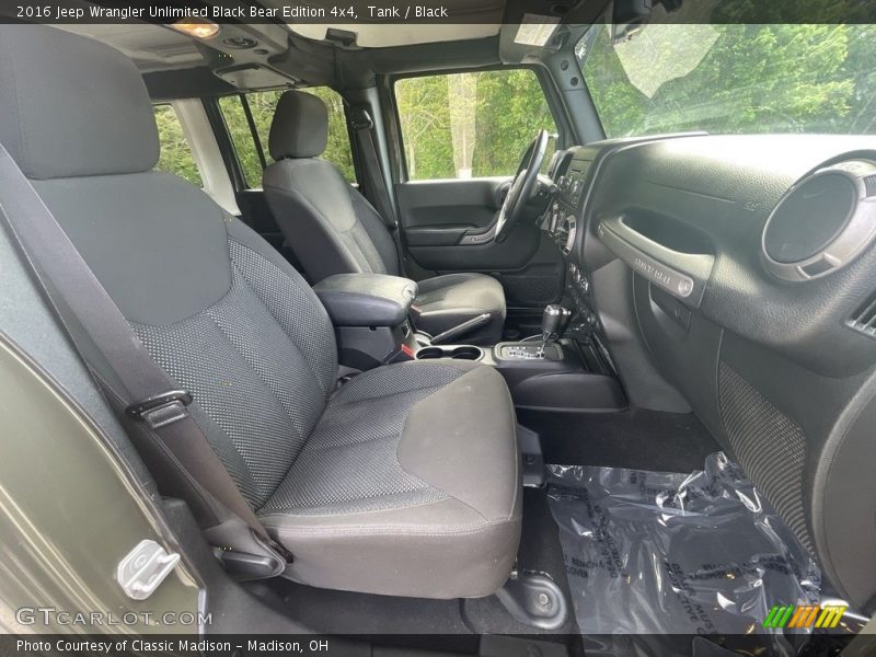 Tank / Black 2016 Jeep Wrangler Unlimited Black Bear Edition 4x4
