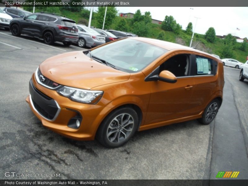 Front 3/4 View of 2019 Sonic LT Hatchback