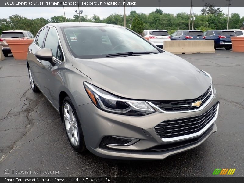  2018 Cruze Premier Hatchback Pepperdust Metallic