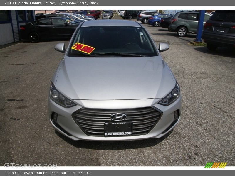 Symphony Silver / Black 2018 Hyundai Elantra Limited