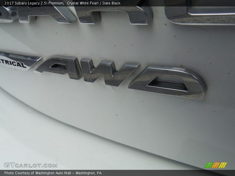 Crystal White Pearl / Slate Black 2017 Subaru Legacy 2.5i Premium