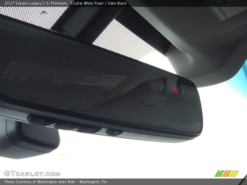 Crystal White Pearl / Slate Black 2017 Subaru Legacy 2.5i Premium