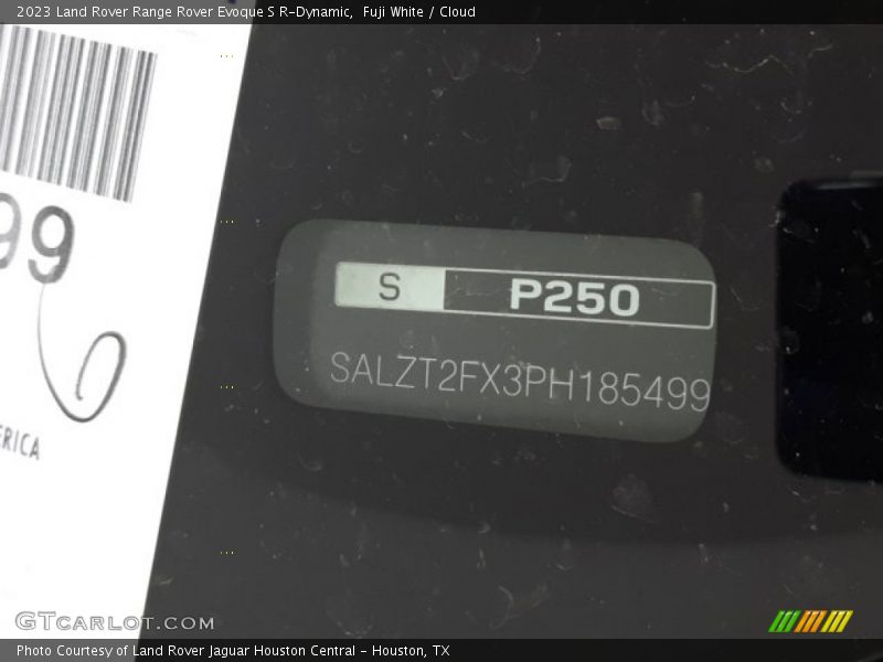 Fuji White / Cloud 2023 Land Rover Range Rover Evoque S R-Dynamic