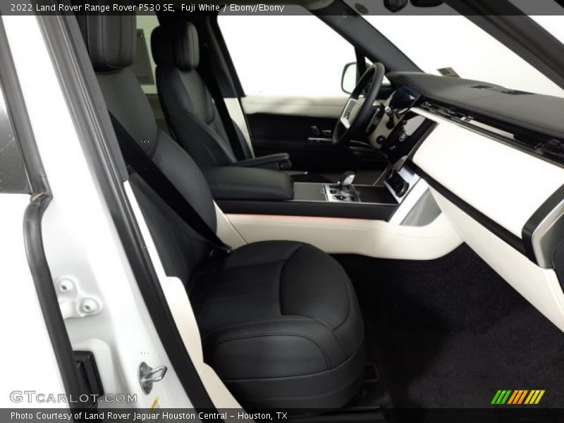  2022 Range Rover P530 SE Ebony/Ebony Interior