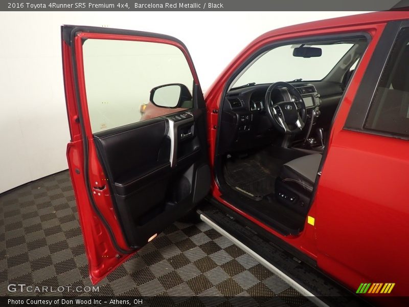 Barcelona Red Metallic / Black 2016 Toyota 4Runner SR5 Premium 4x4