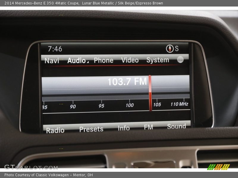 Audio System of 2014 E 350 4Matic Coupe
