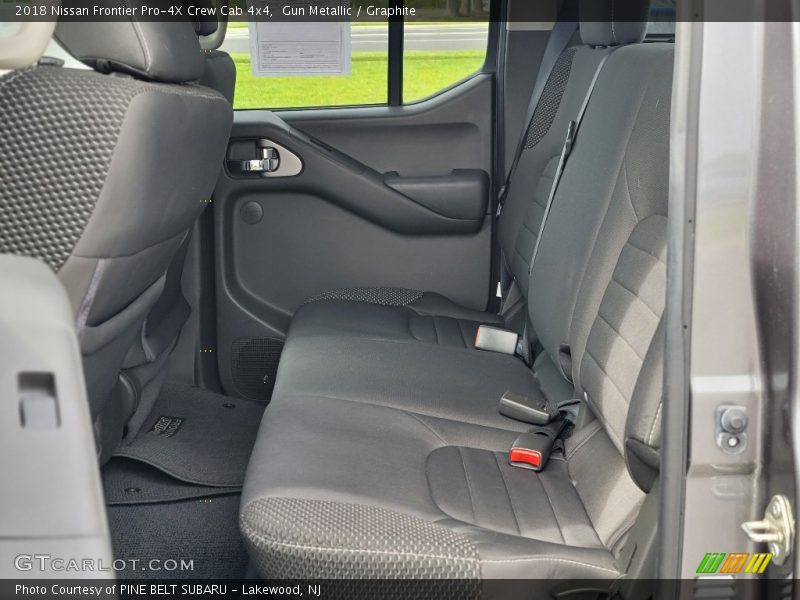 Gun Metallic / Graphite 2018 Nissan Frontier Pro-4X Crew Cab 4x4