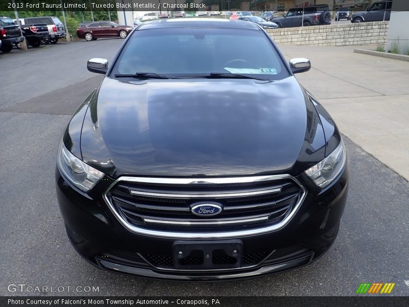 Tuxedo Black Metallic / Charcoal Black 2013 Ford Taurus Limited