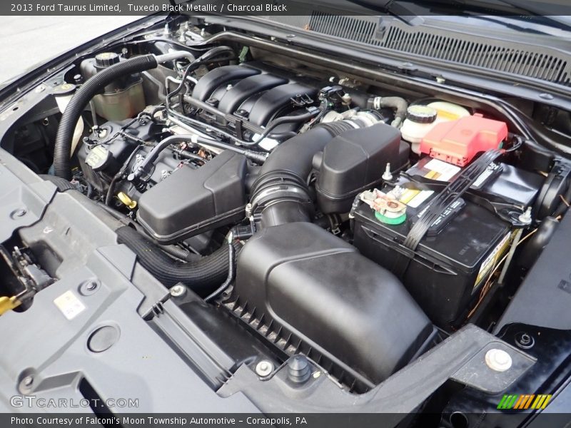 Tuxedo Black Metallic / Charcoal Black 2013 Ford Taurus Limited