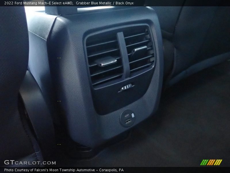 Grabber Blue Metallic / Black Onyx 2022 Ford Mustang Mach-E Select eAWD