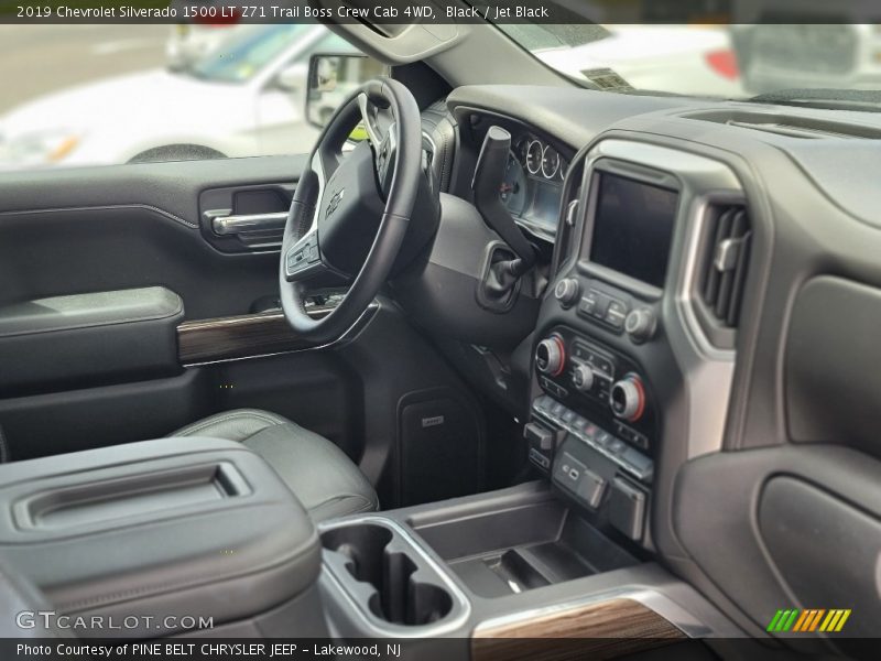 Black / Jet Black 2019 Chevrolet Silverado 1500 LT Z71 Trail Boss Crew Cab 4WD