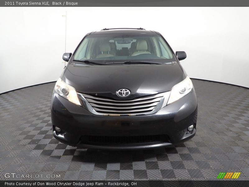 Black / Bisque 2011 Toyota Sienna XLE