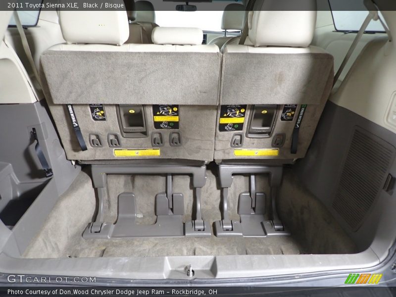 Black / Bisque 2011 Toyota Sienna XLE