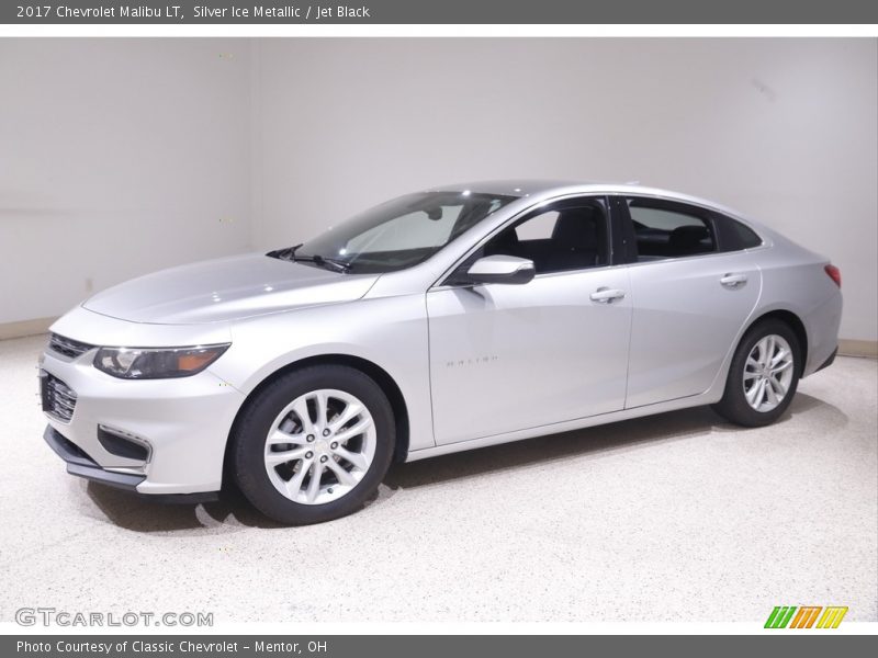 Silver Ice Metallic / Jet Black 2017 Chevrolet Malibu LT