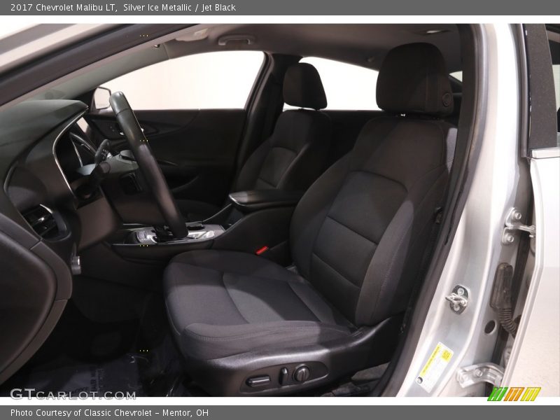 Silver Ice Metallic / Jet Black 2017 Chevrolet Malibu LT