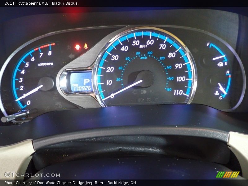 Black / Bisque 2011 Toyota Sienna XLE