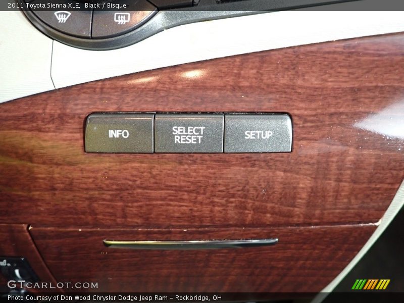 Black / Bisque 2011 Toyota Sienna XLE