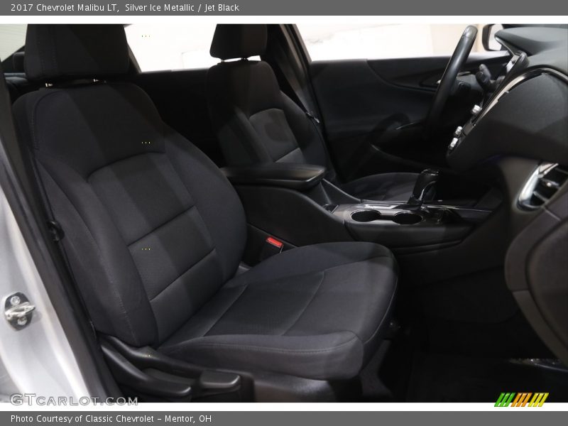 Silver Ice Metallic / Jet Black 2017 Chevrolet Malibu LT
