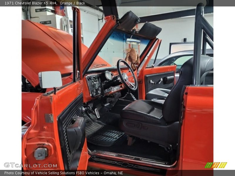  1971 Blazer K5 4x4 Black Interior