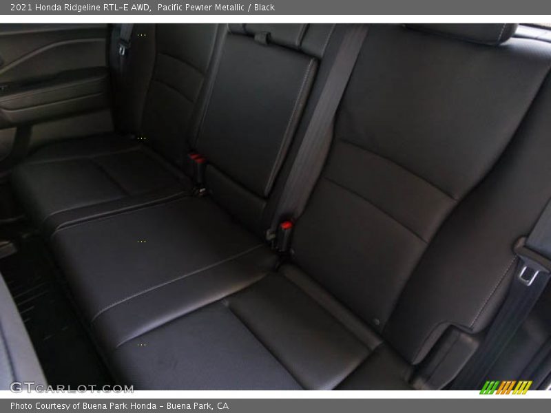 Pacific Pewter Metallic / Black 2021 Honda Ridgeline RTL-E AWD