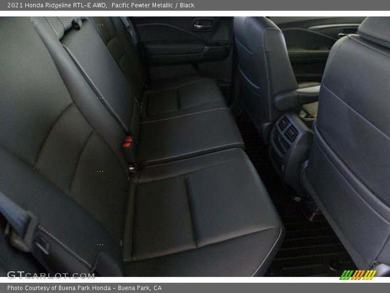 Pacific Pewter Metallic / Black 2021 Honda Ridgeline RTL-E AWD