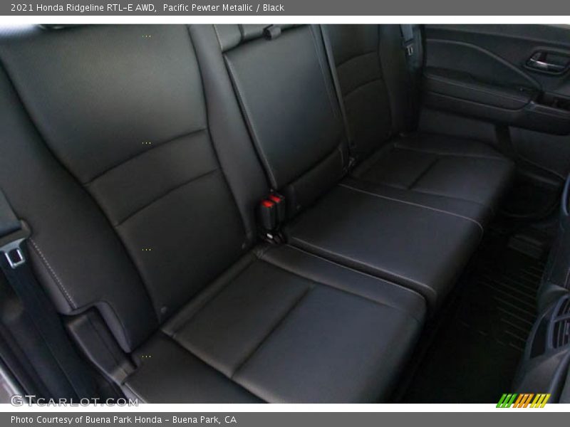 Pacific Pewter Metallic / Black 2021 Honda Ridgeline RTL-E AWD