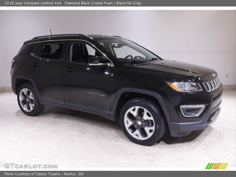 Diamond Black Crystal Pearl / Black/Ski Gray 2018 Jeep Compass Limited 4x4