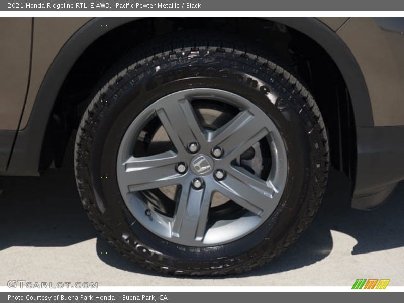 Pacific Pewter Metallic / Black 2021 Honda Ridgeline RTL-E AWD