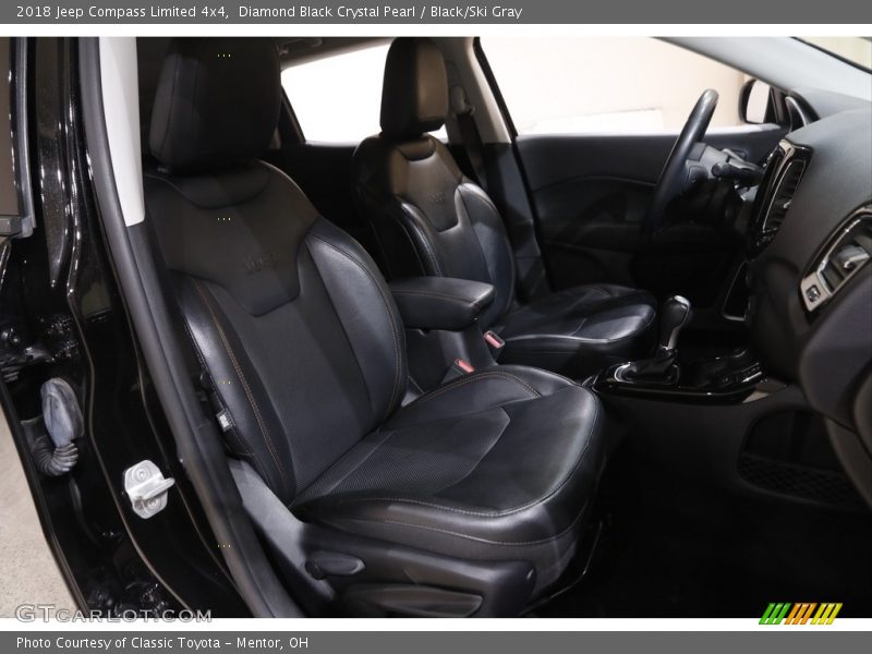Diamond Black Crystal Pearl / Black/Ski Gray 2018 Jeep Compass Limited 4x4