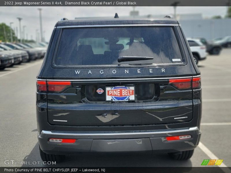 Diamond Black Crystal Pearl / Global Black 2022 Jeep Wagoneer Series II 4x4