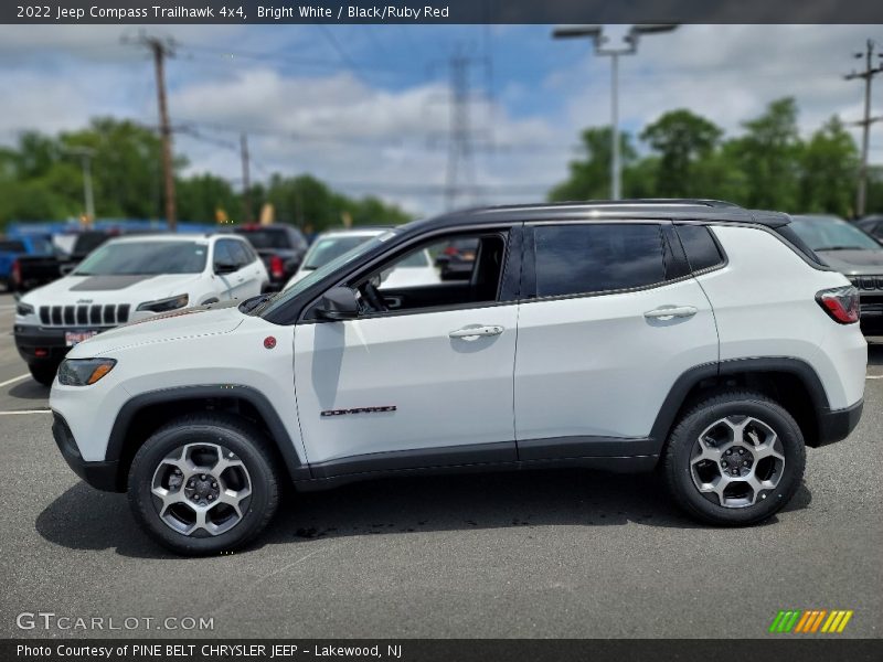 Bright White / Black/Ruby Red 2022 Jeep Compass Trailhawk 4x4