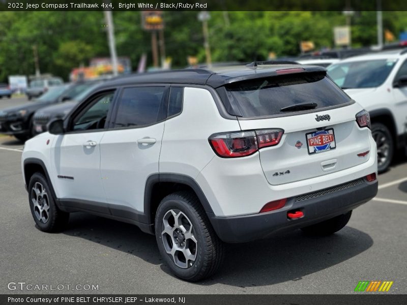 Bright White / Black/Ruby Red 2022 Jeep Compass Trailhawk 4x4