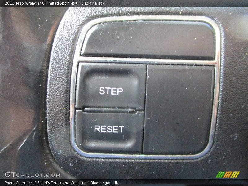 Black / Black 2012 Jeep Wrangler Unlimited Sport 4x4